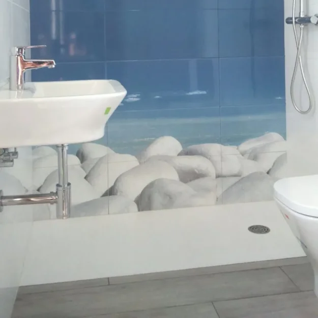 baño-reformado-ceramica-rectificada