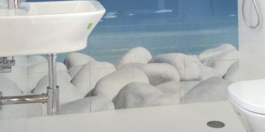 baño-reformado-ceramica-rectificada