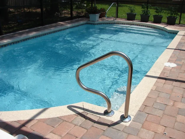 polverojosele-piscina-reforma